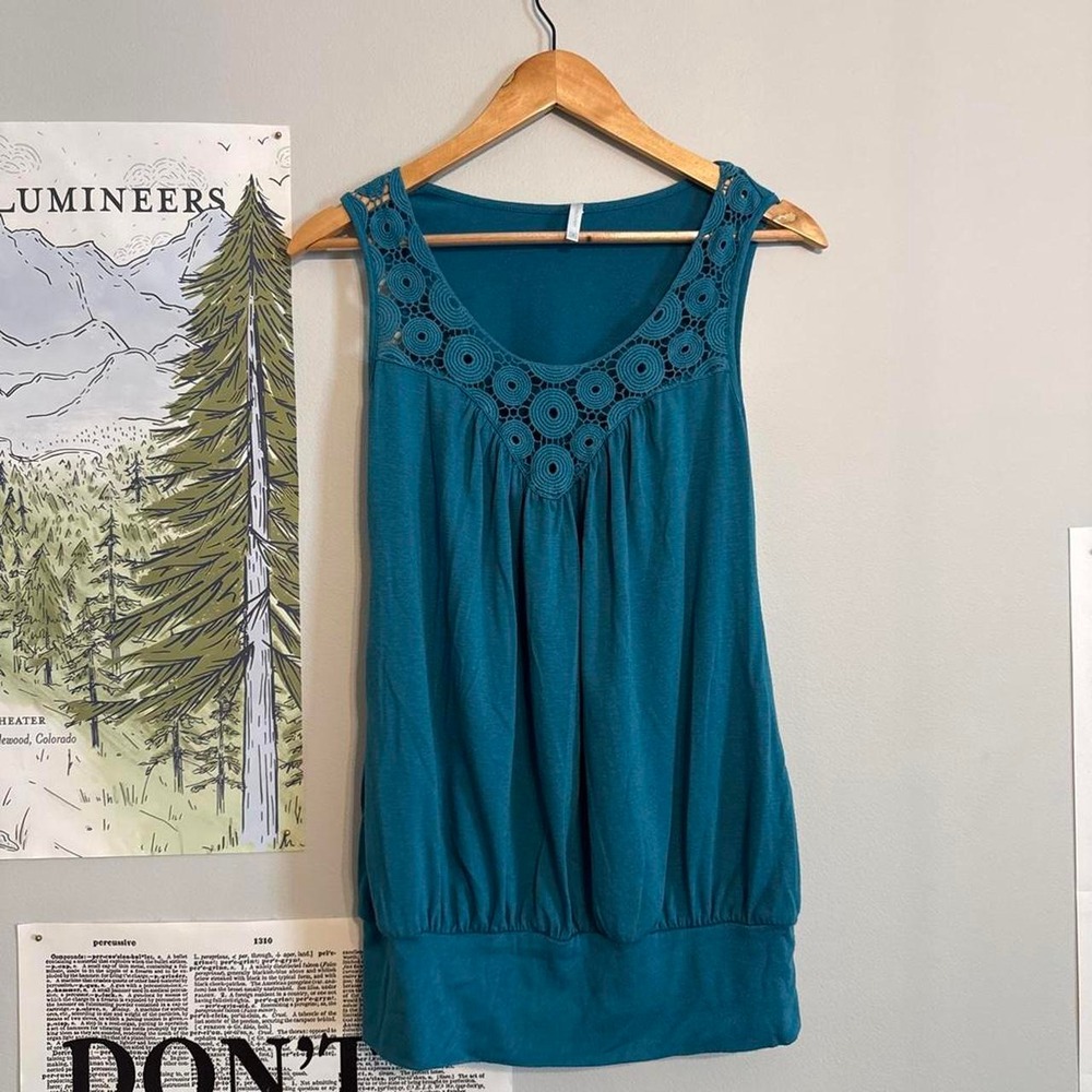Y2K blu heaven dead stock Teal Blue Crochet Medallion Banded Bubble Hem Tank Top